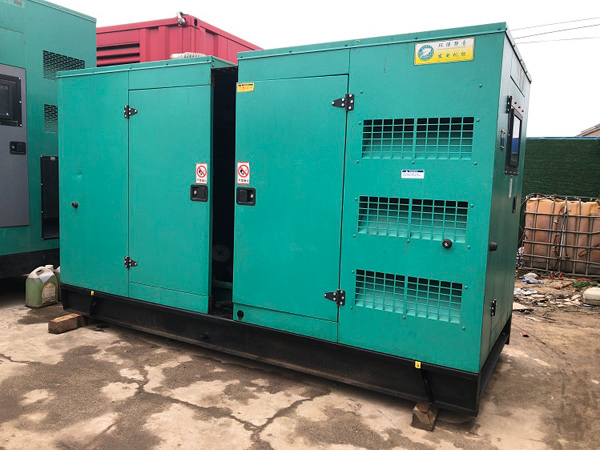 毕节怎样合理控制磷酸铁锂蓄电池的充放电倍率以延长其使用寿命？